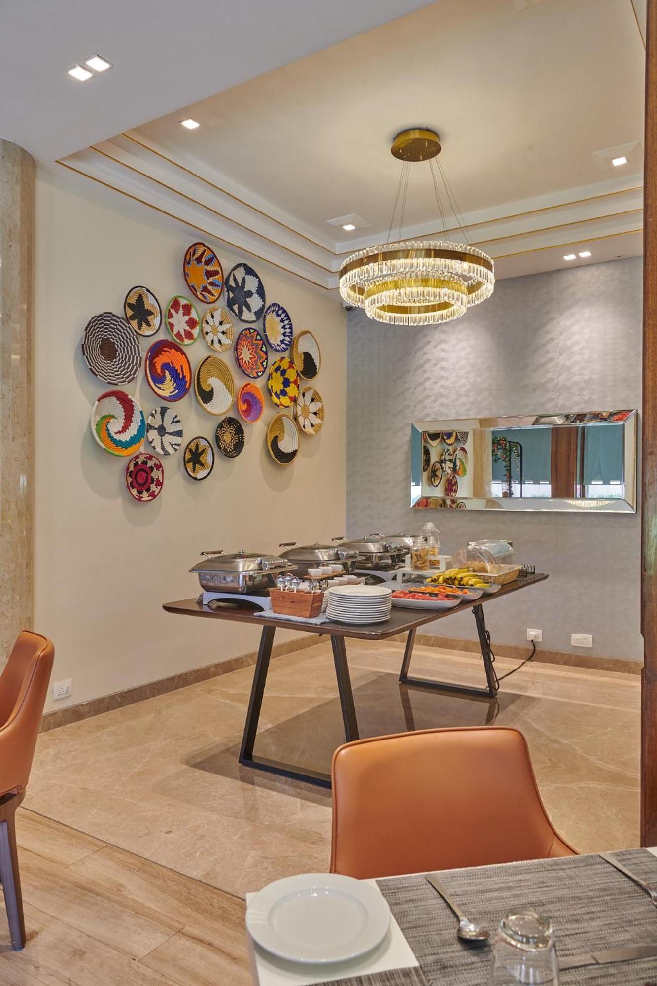 Regent Hotel Andheri Мумбай Екстериор снимка