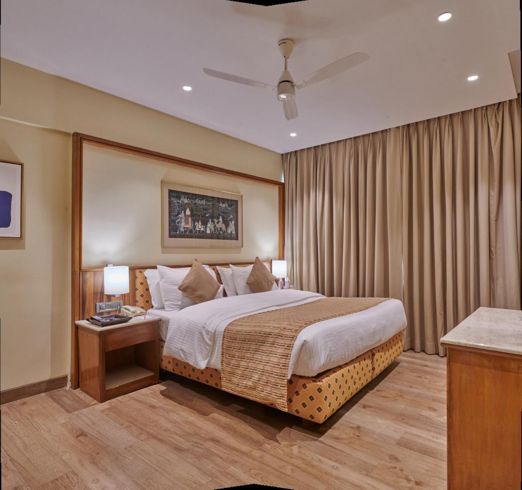 Regent Hotel Andheri Мумбай Екстериор снимка