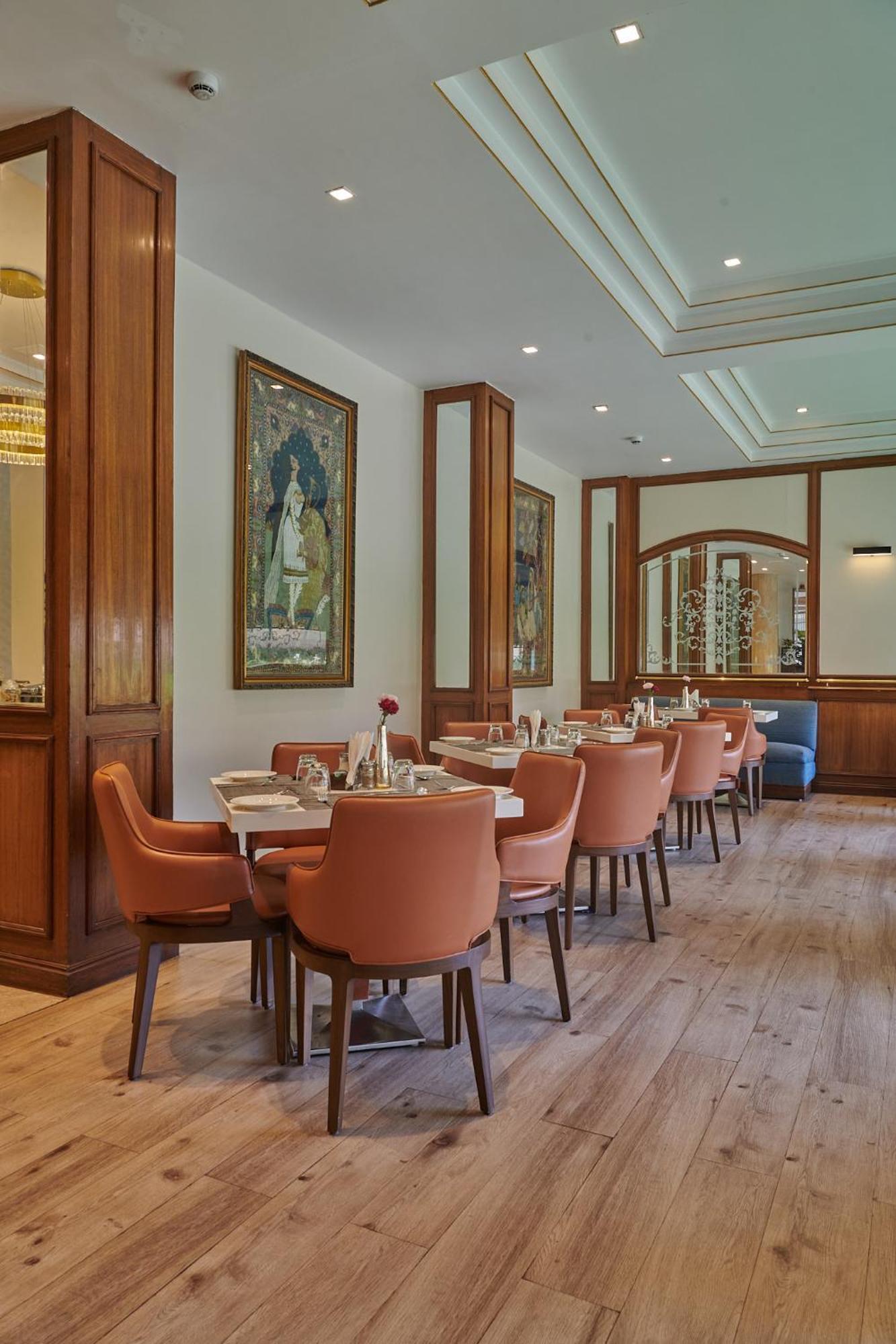 Regent Hotel Andheri Мумбай Екстериор снимка