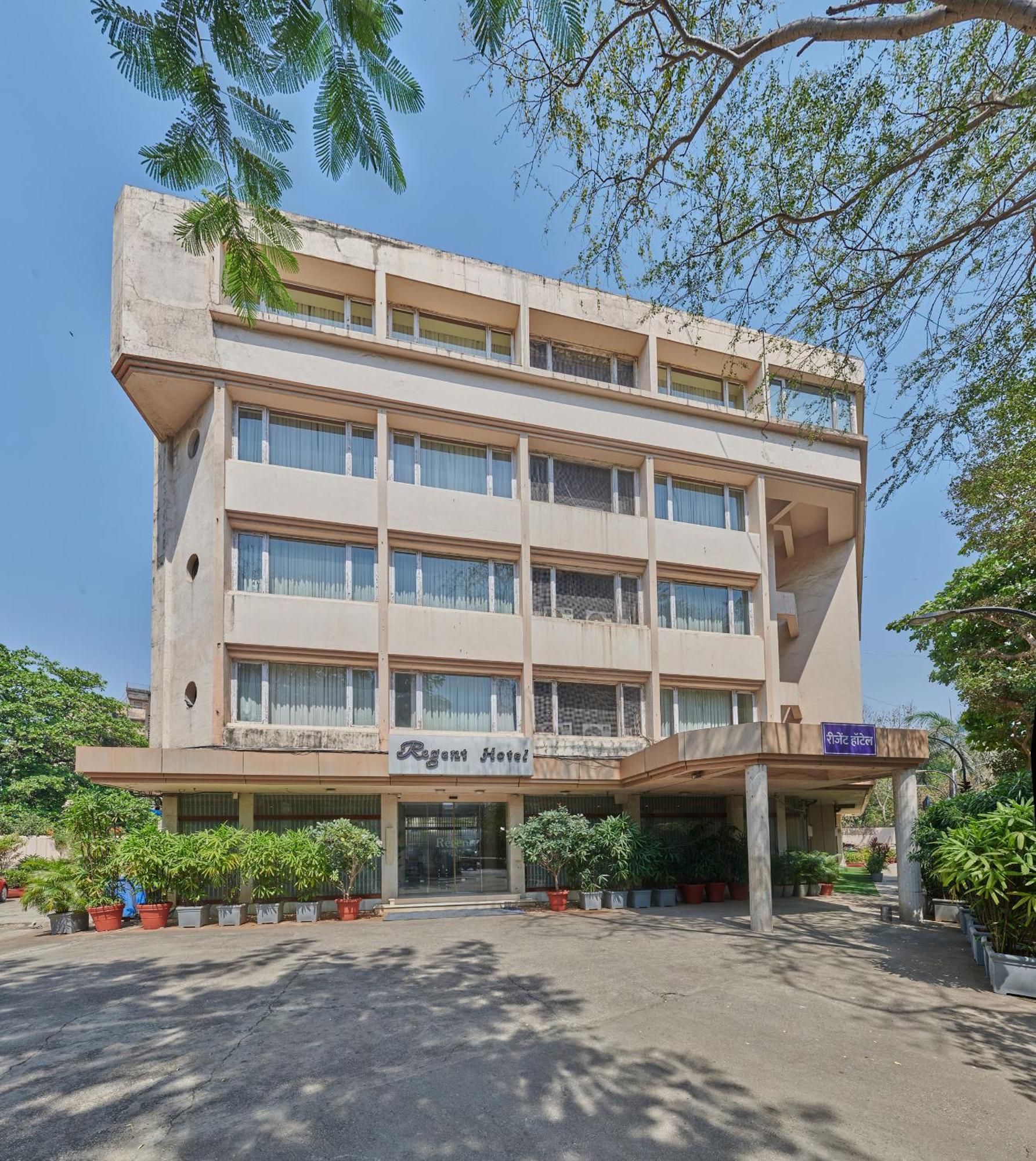 Regent Hotel Andheri Мумбай Екстериор снимка